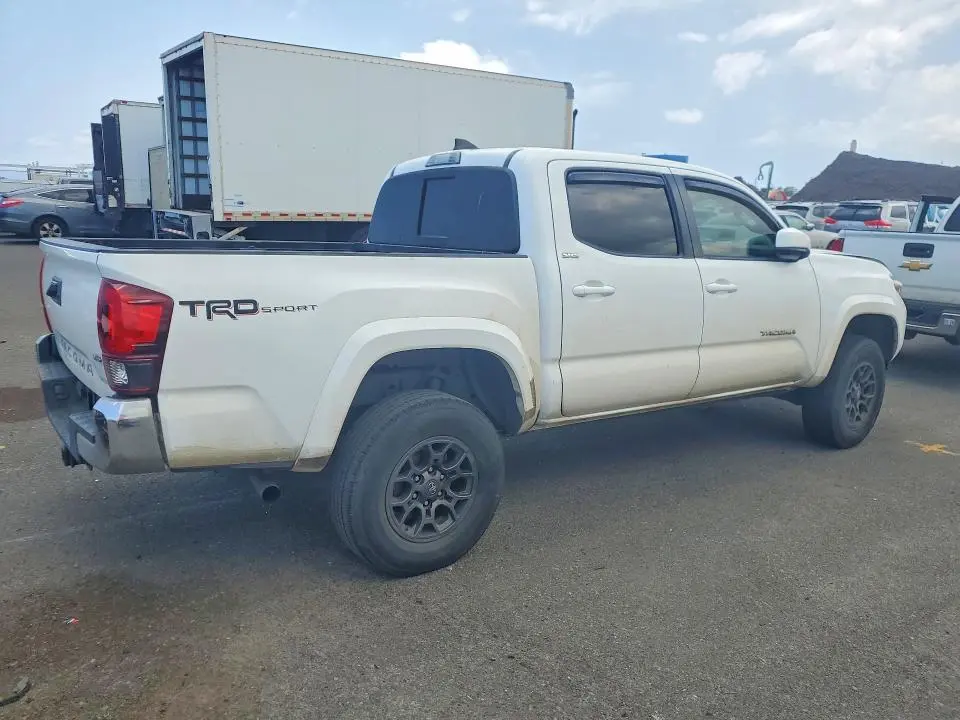 2018 TOYOTA TACOMA SR5 V6  