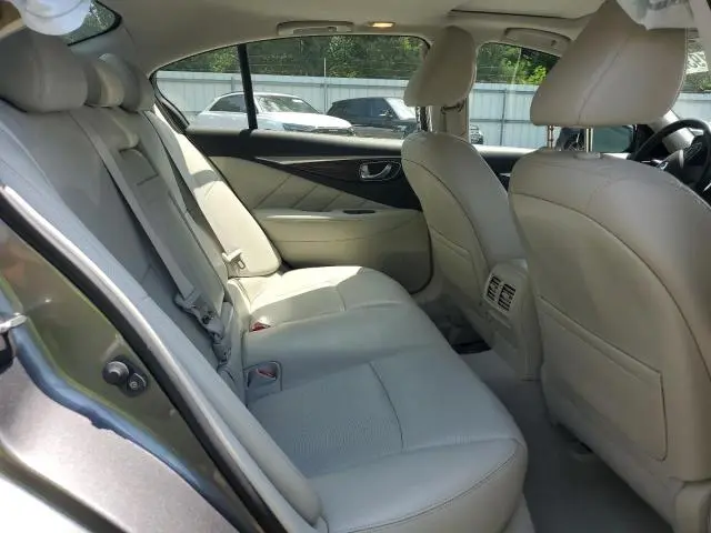 2015 INFINITI Q50 BASE  