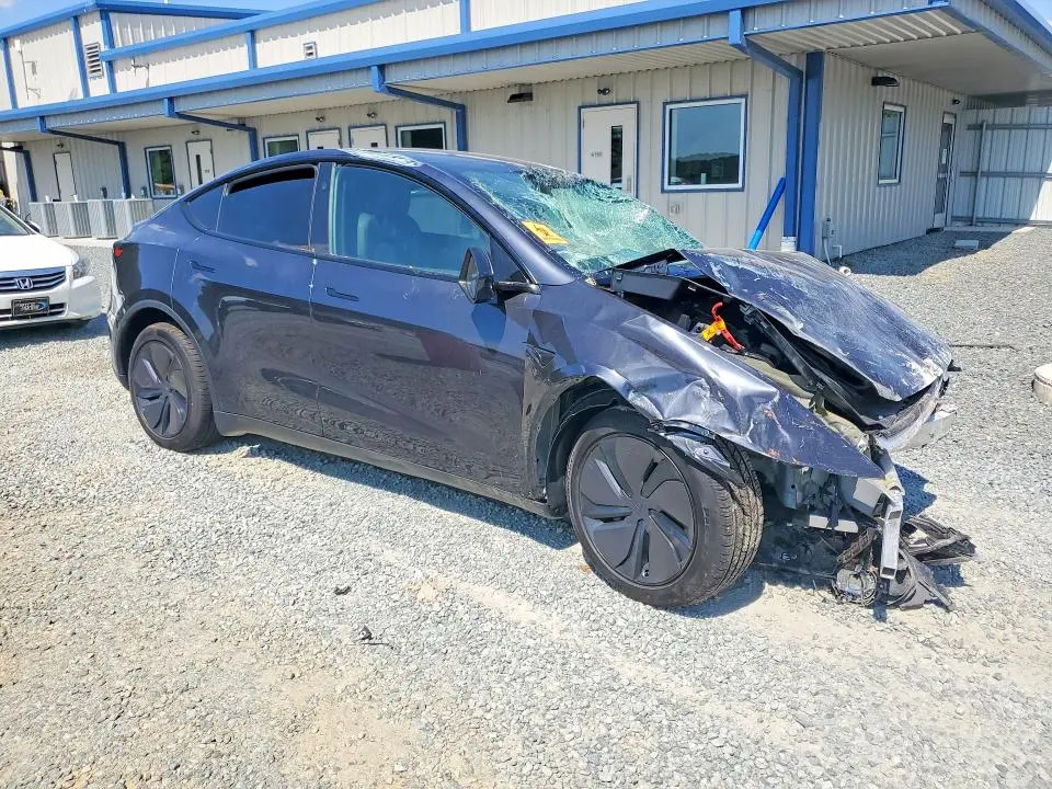 2026 TESLA MODEL Y   