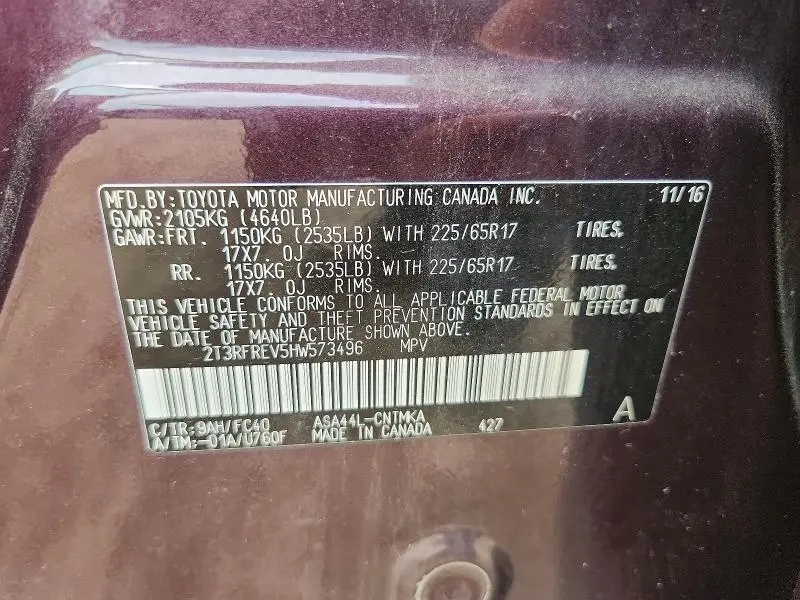 2017 TOYOTA RAV4 XLE  