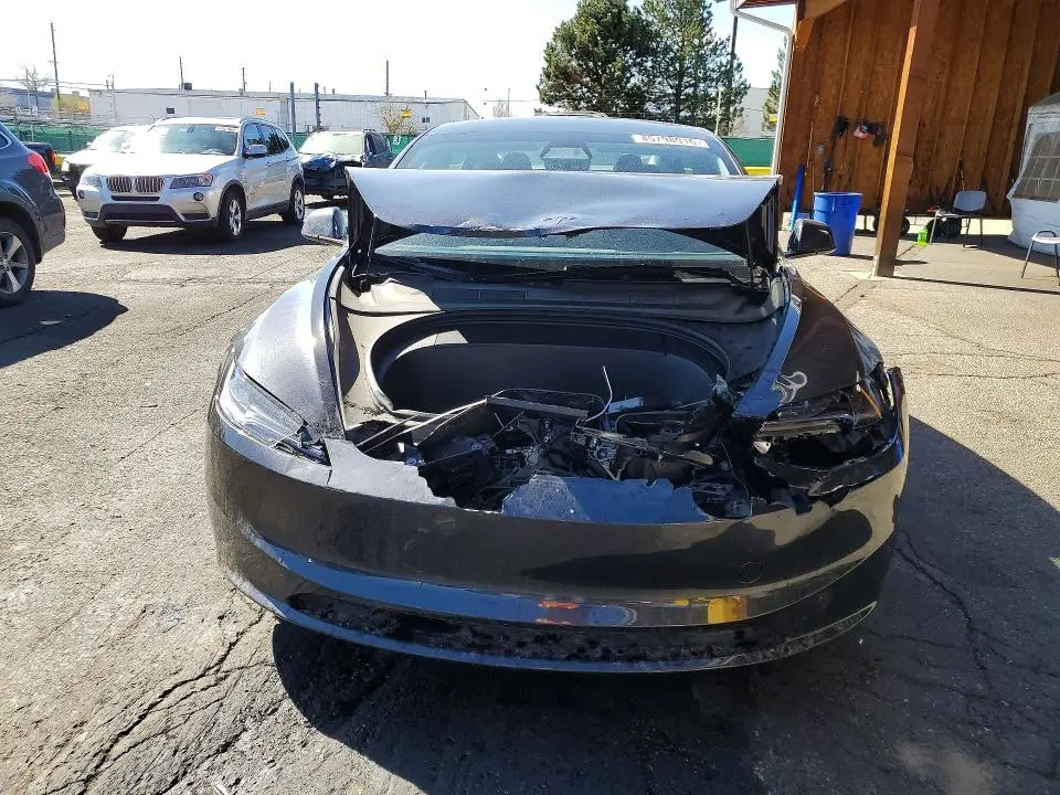 2024 TESLA MODEL 3   