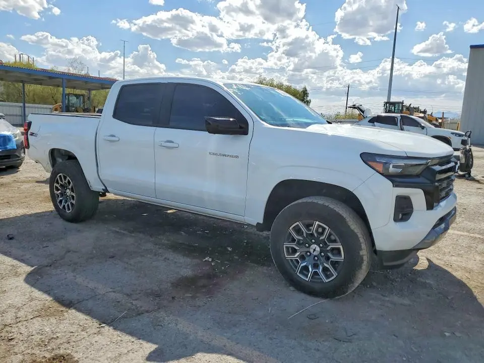 2024 CHEVROLET COLORADO Z71  