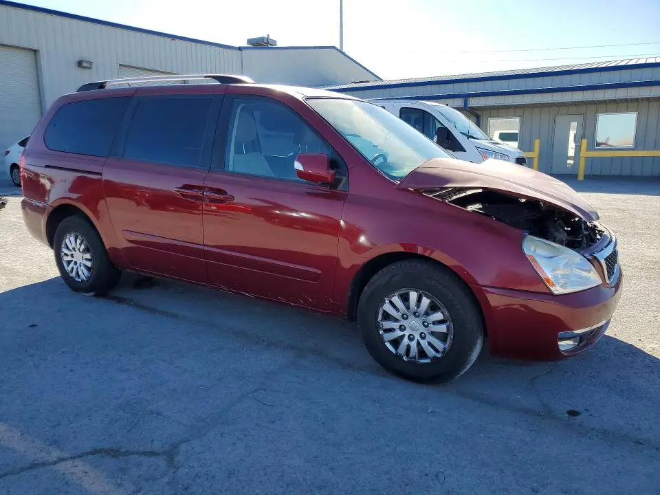 2014 KIA SEDONA LX  