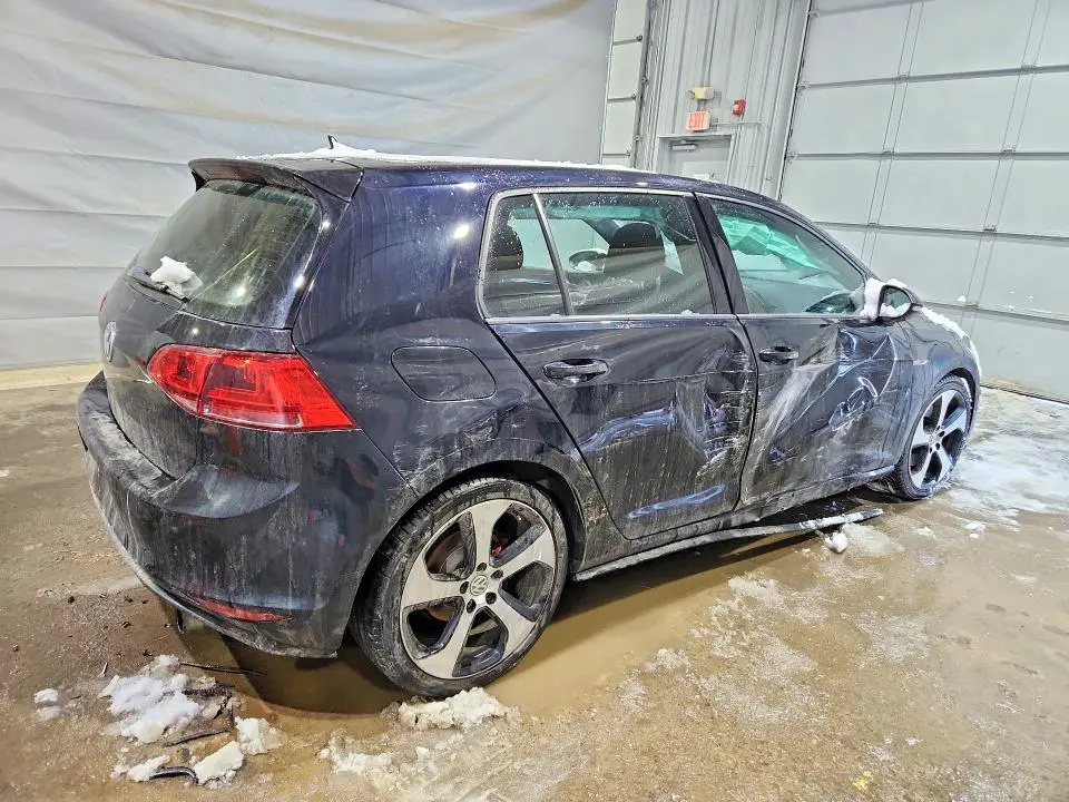 2016 VOLKSWAGEN GTI S  