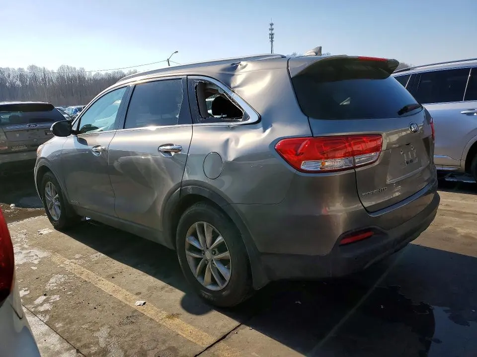 2017 KIA SORENTO LX  