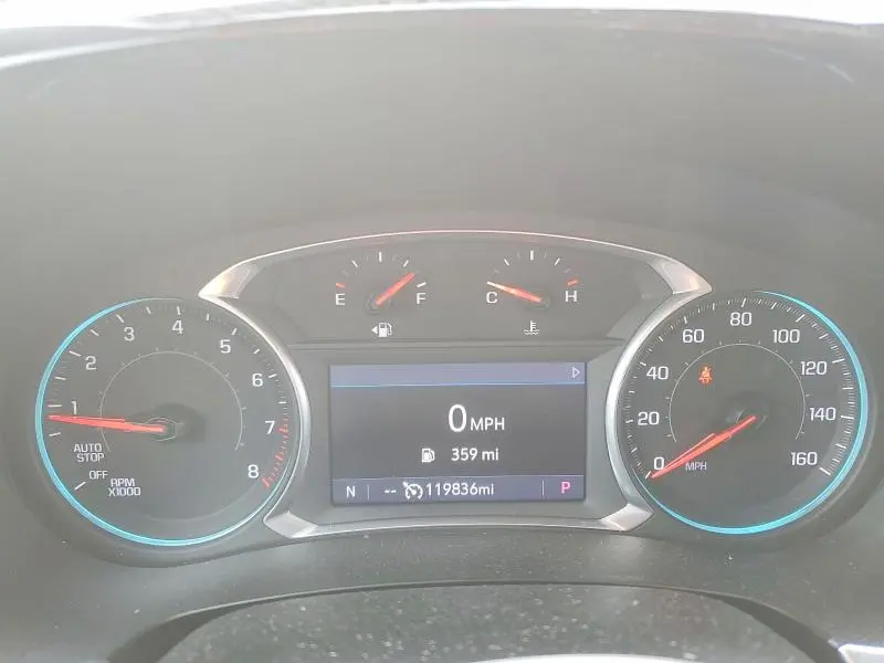 2020 CHEVROLET TRAVERSE LT  