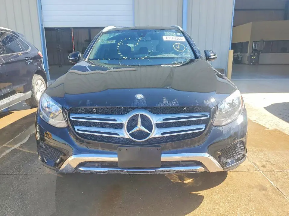 2017 MERCEDES-BENZ GLC 300  