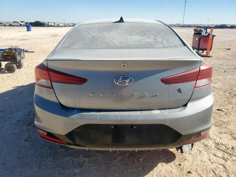 2019 HYUNDAI ELANTRA SEL  