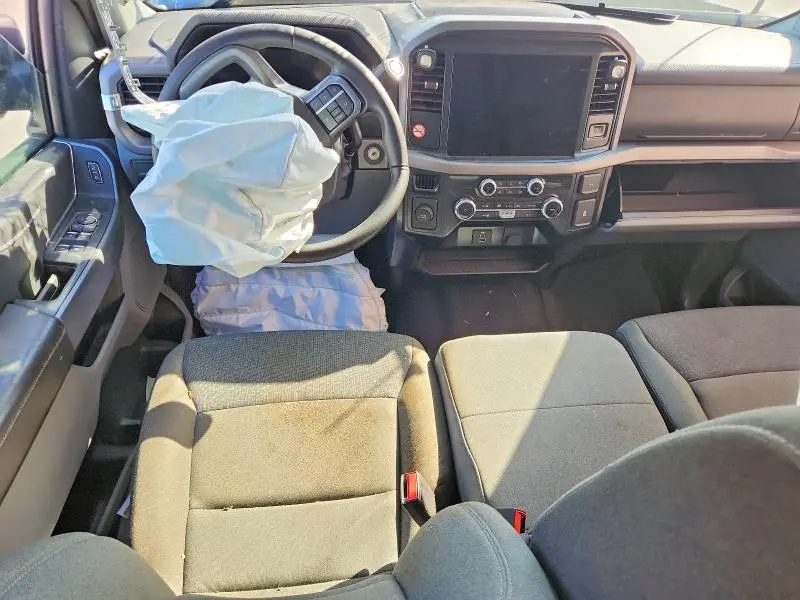 2025 FORD F150 XLT  