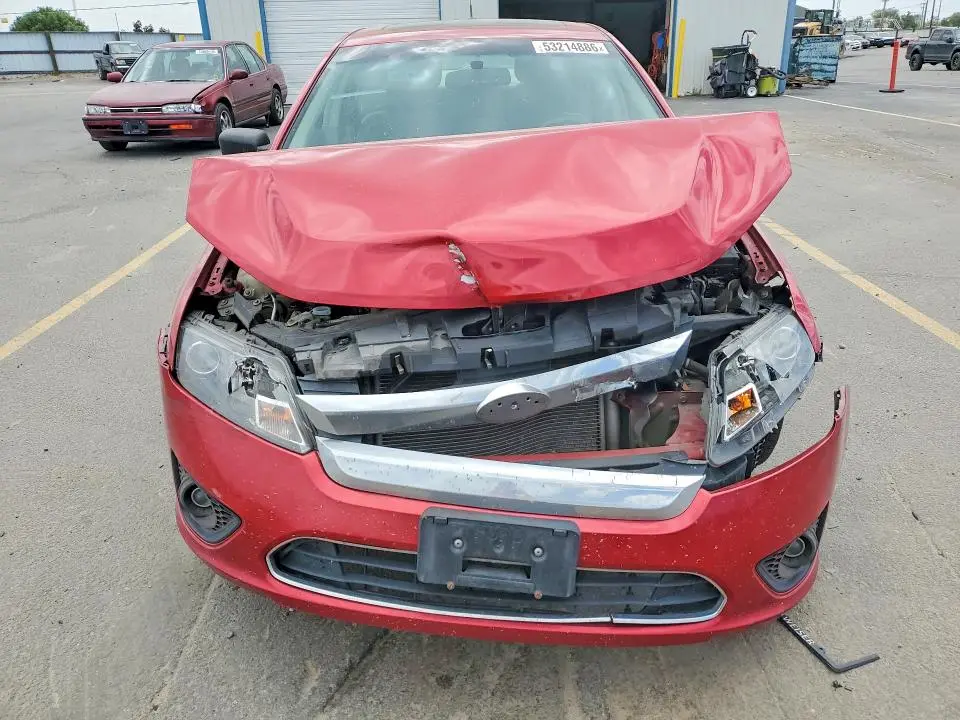 2011 FORD FUSION SE  