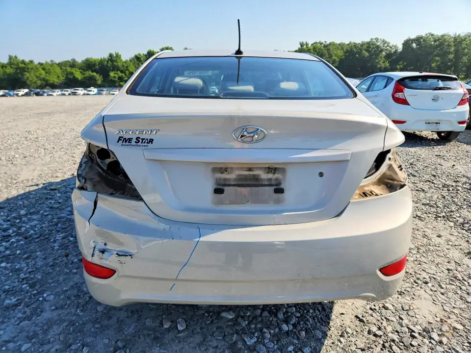 2015 HYUNDAI ACCENT GLS  