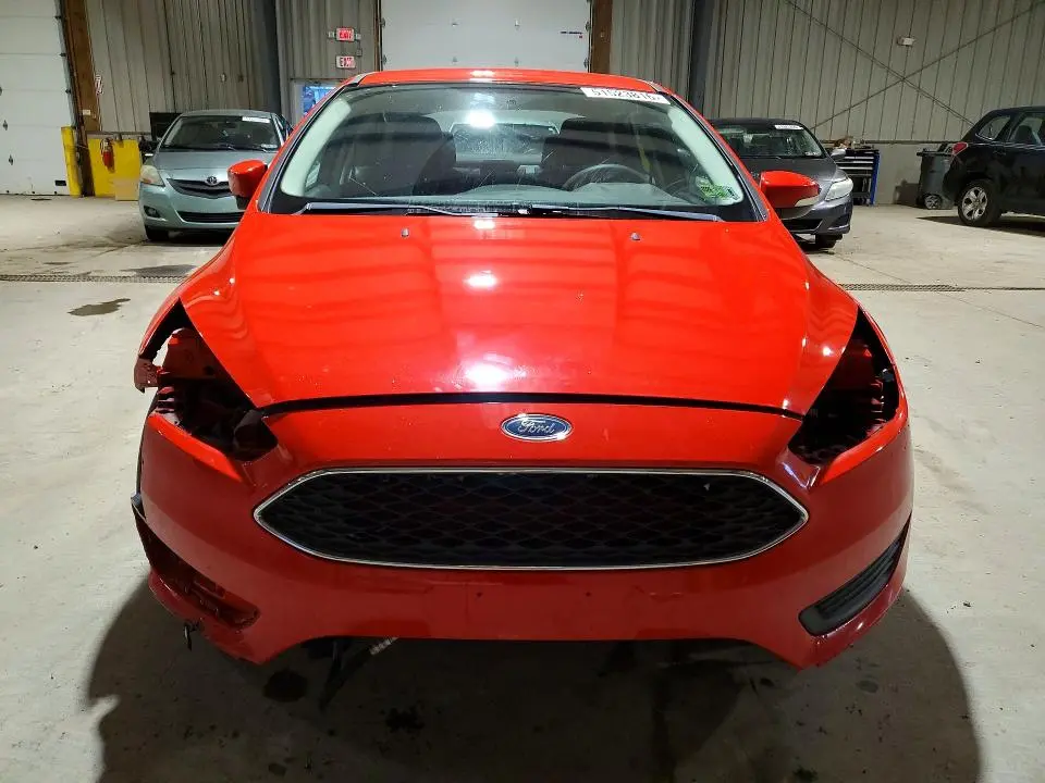 2017 FORD FOCUS SE  