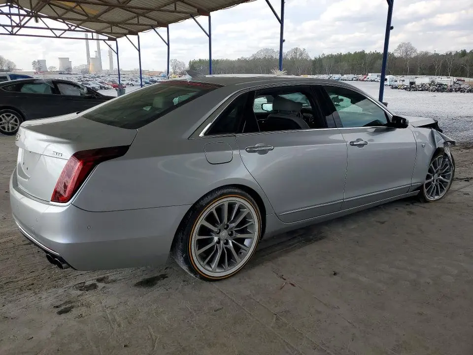 2017 CADILLAC CT6 LUXURY  