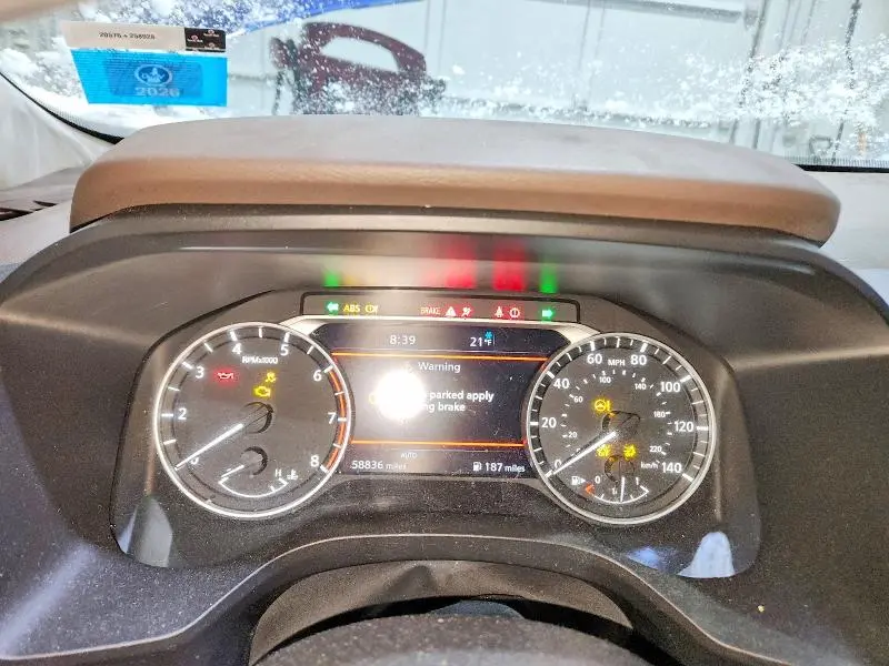 2021 NISSAN ROGUE SL  