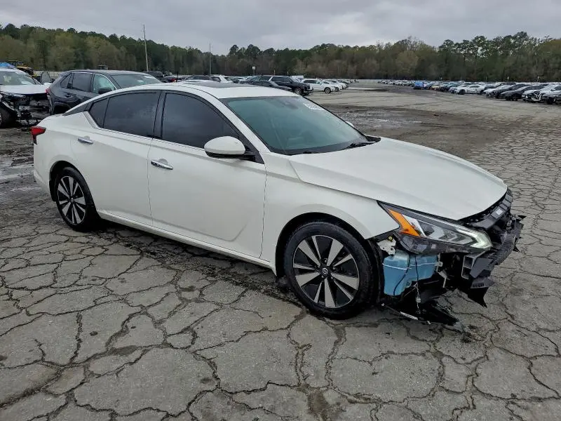 2019 NISSAN ALTIMA SL  
