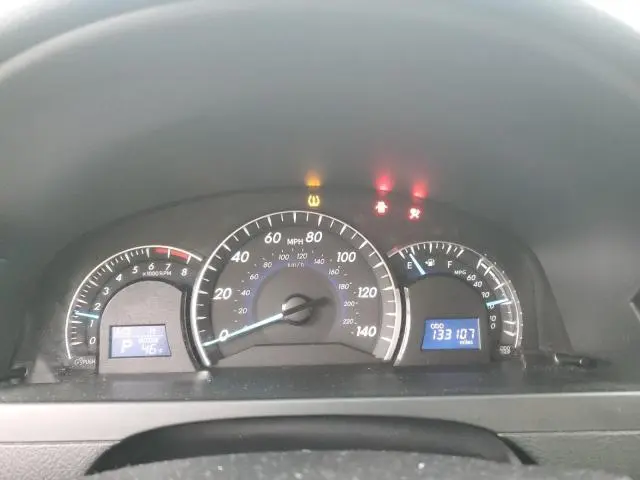 2012 TOYOTA CAMRY SE  