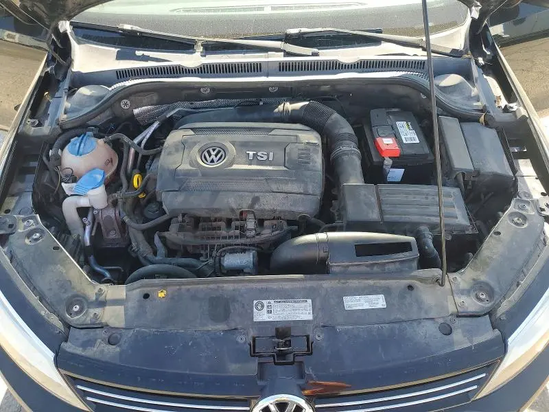 2014 VOLKSWAGEN JETTA SE  