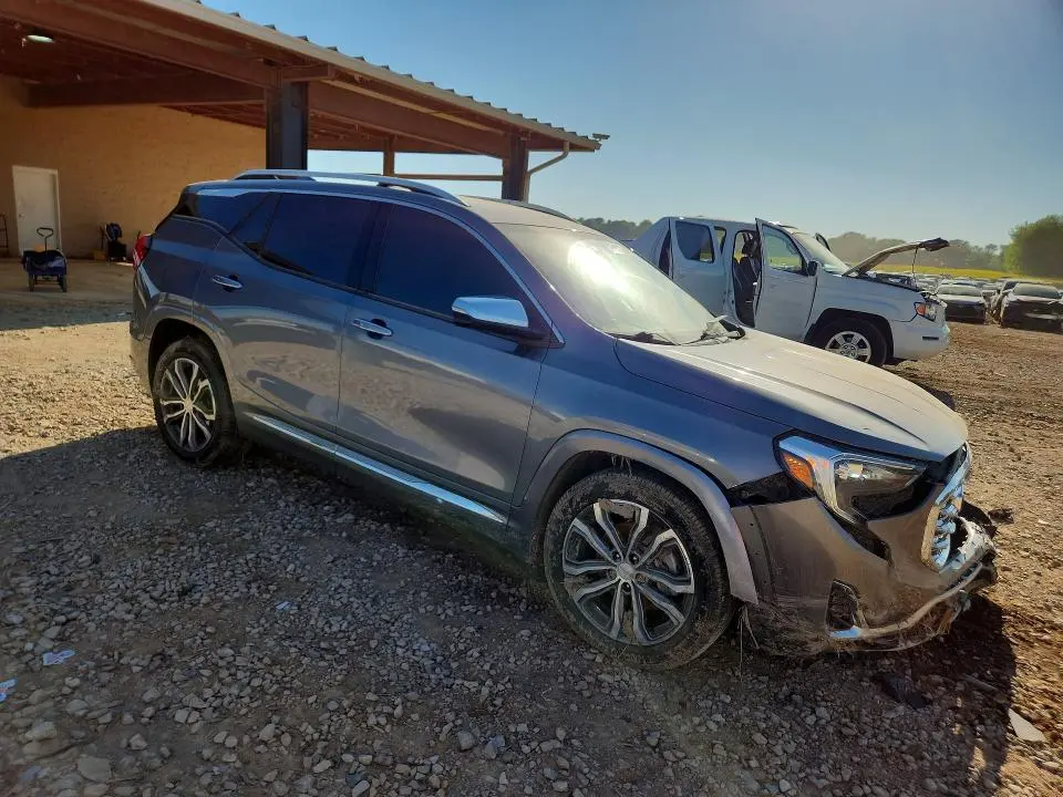 2020 GMC TERRAIN DENALI  