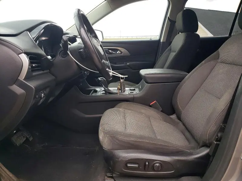 2018 CHEVROLET TRAVERSE LT  