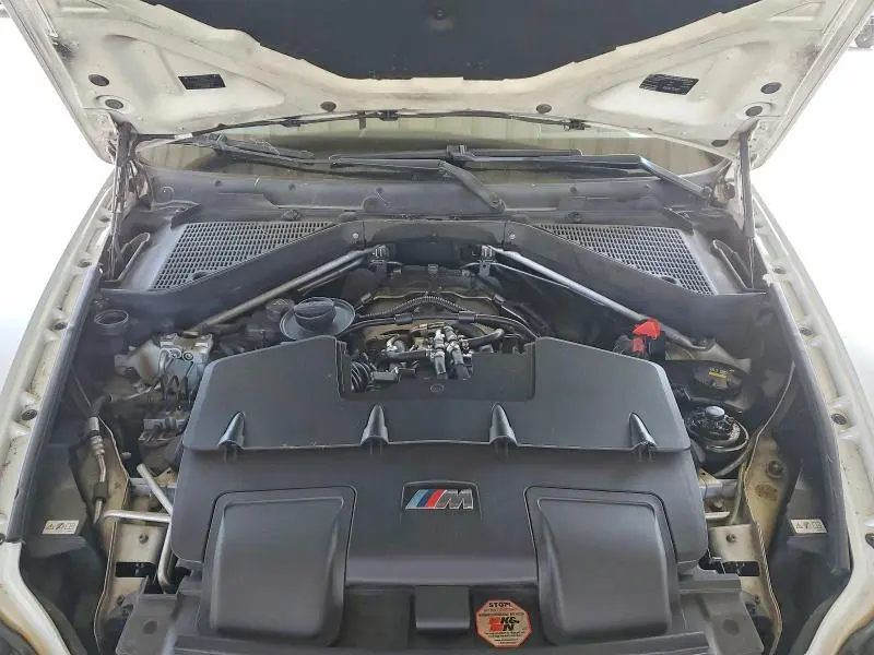 2011 BMW X5 M  