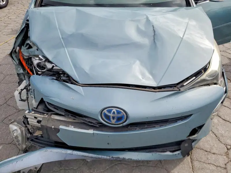 2016 TOYOTA PRIUS FOUR TOURING  