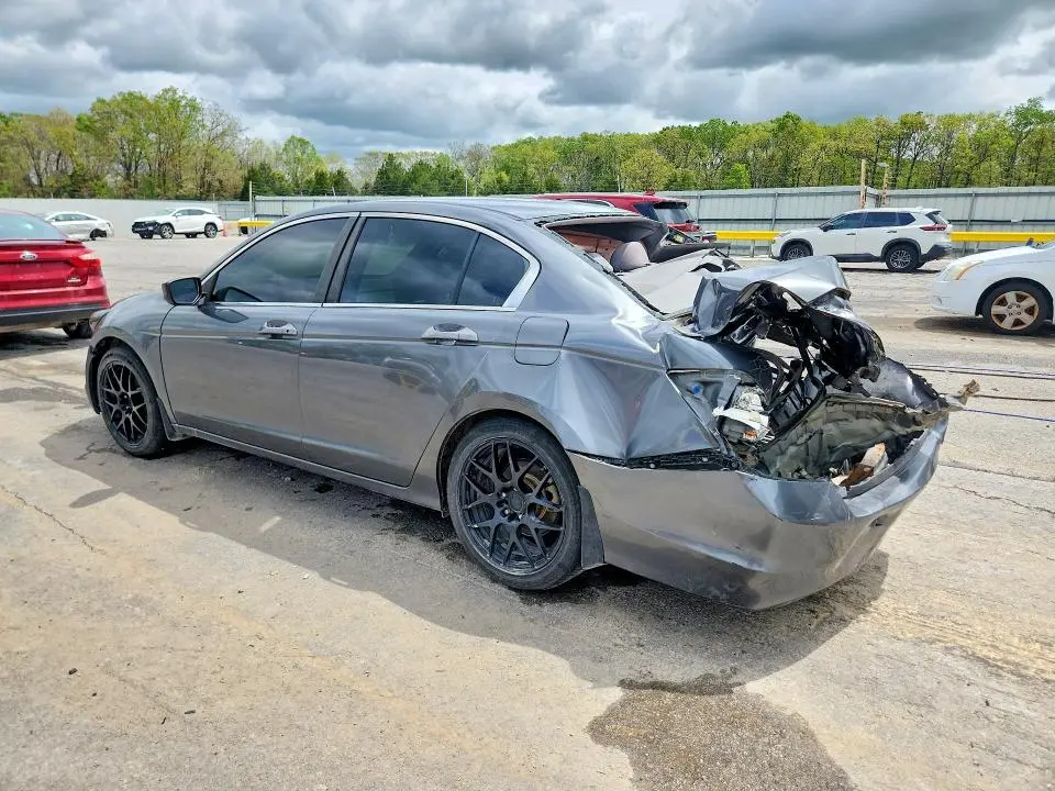 2010 HONDA ACCORD LX  