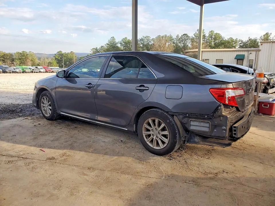 2012 TOYOTA CAMRY LE  