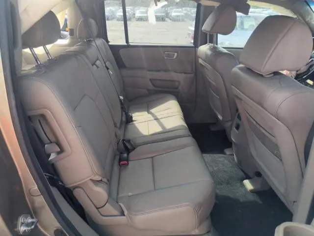 2010 HONDA PILOT EXL  
