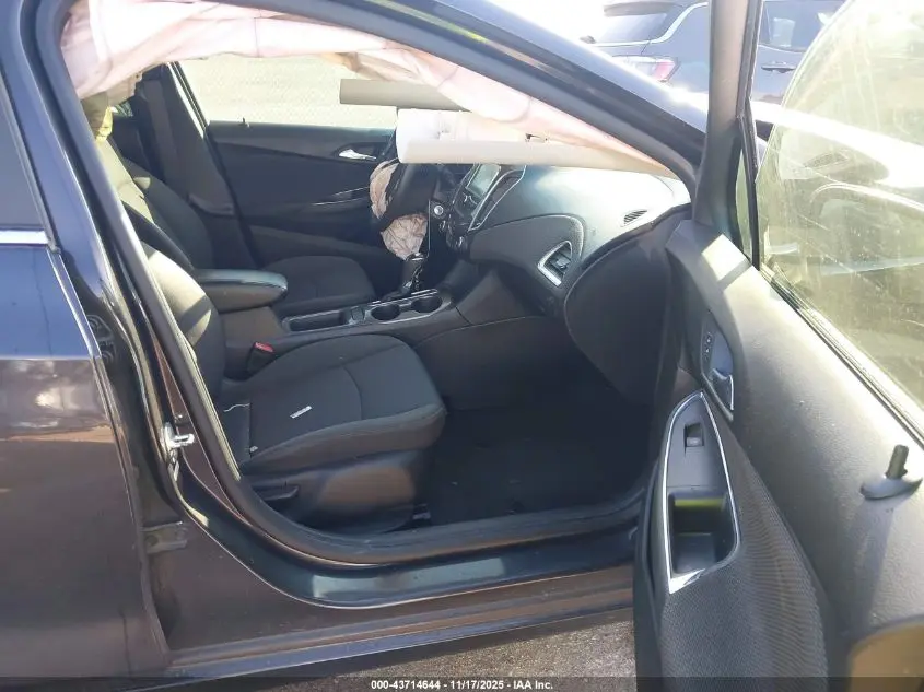 2017 CHEVROLET CRUZE LT AUTO