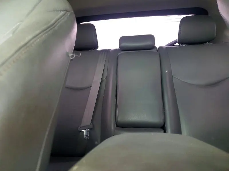 2010 TOYOTA PRIUS IV  
