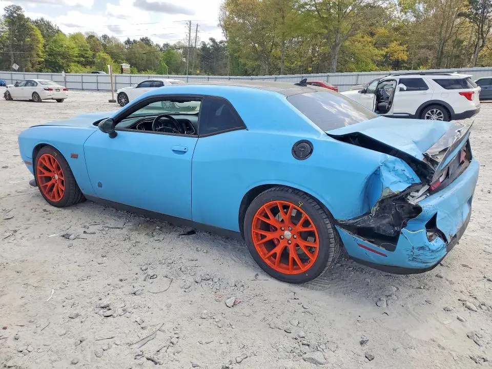 2016 DODGE CHALLENGER SRT 392  