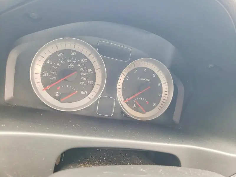 2011 VOLVO C70 T5  