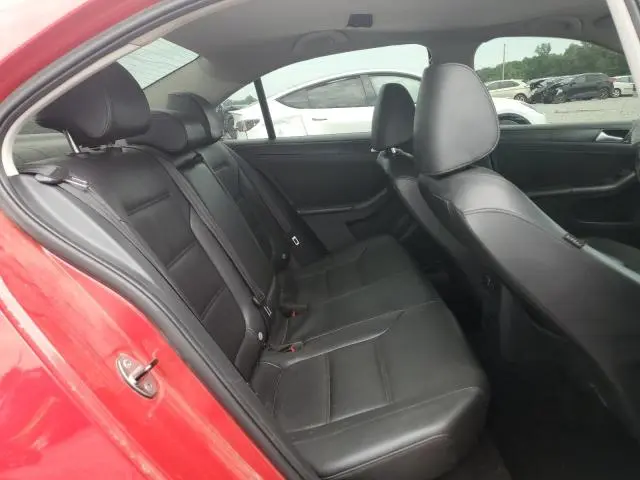2014 VOLKSWAGEN JETTA SE  