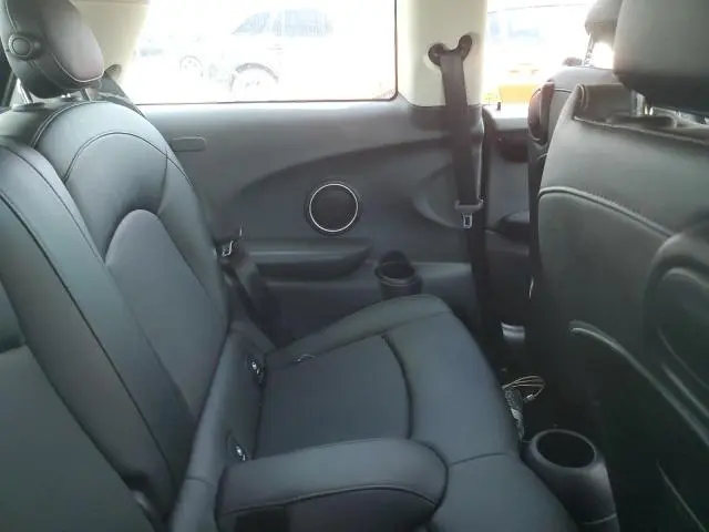 2015 MINI COOPER S