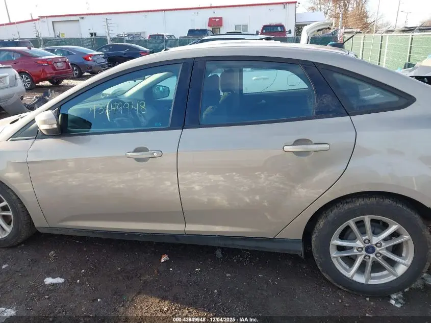 2016 FORD FOCUS SE
