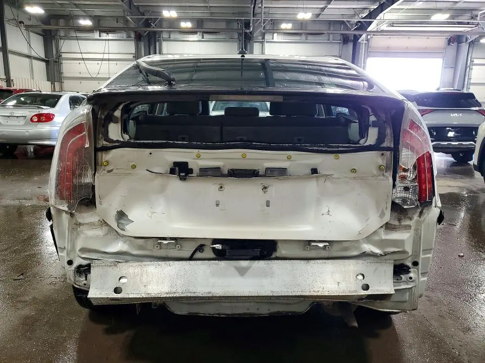 2012 TOYOTA PRIUS THREE  