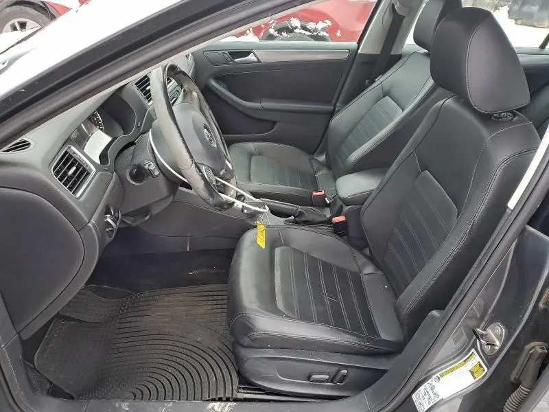 2014 VOLKSWAGEN JETTA SEL  