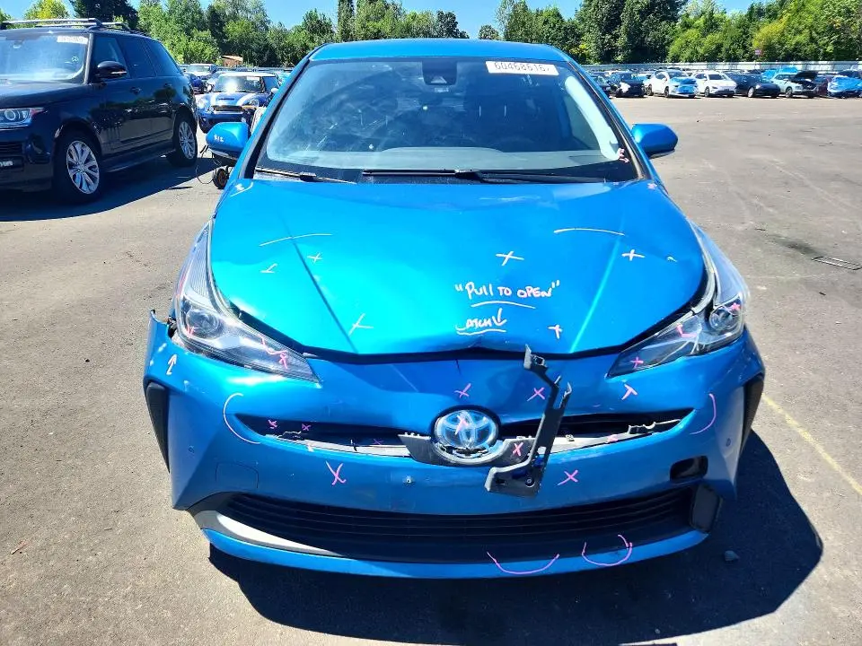 2020 TOYOTA PRIUS LE  