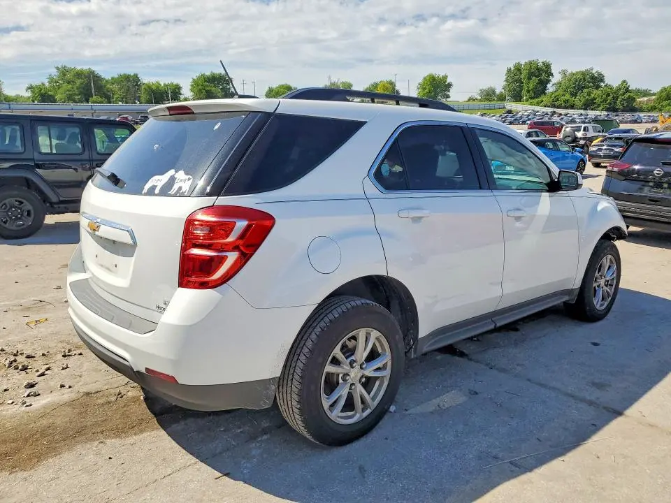 2017 CHEVROLET EQUINOX LT  