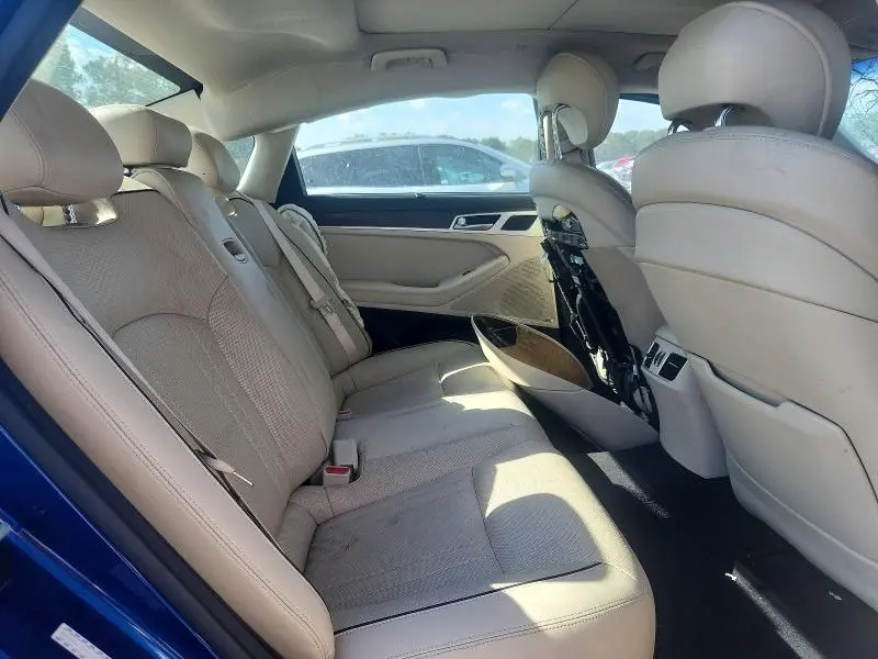 2016 HYUNDAI GENESIS 3.8L  