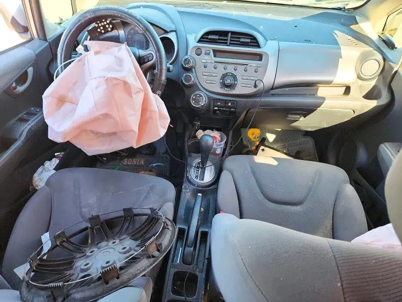 2012 HONDA FIT   