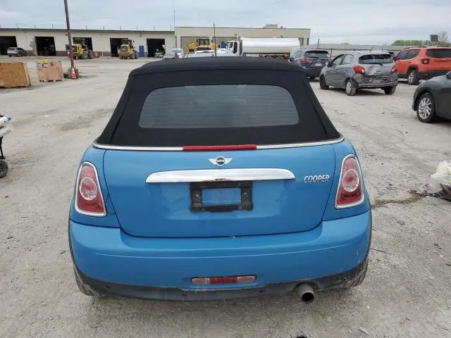 2014 MINI COOPER 