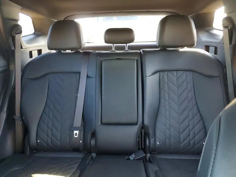 2025 KIA SPORTAGE X LINE  