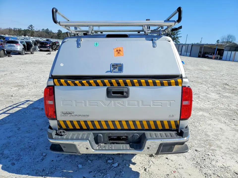 2022 CHEVROLET COLORADO LT  