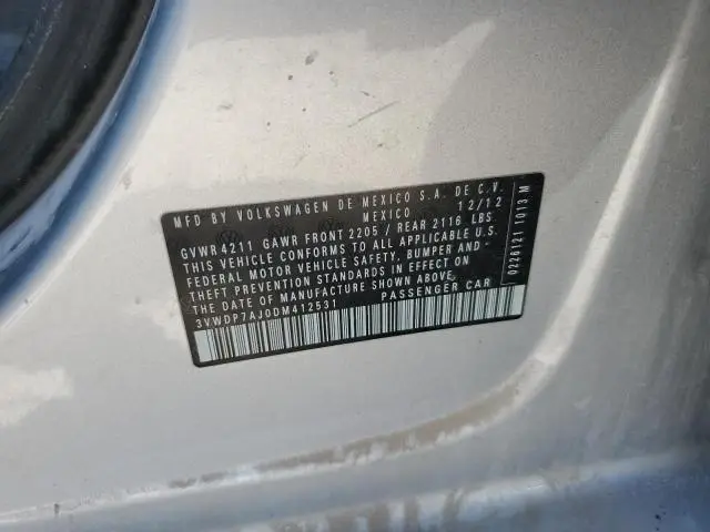 2013 VOLKSWAGEN JETTA SE  