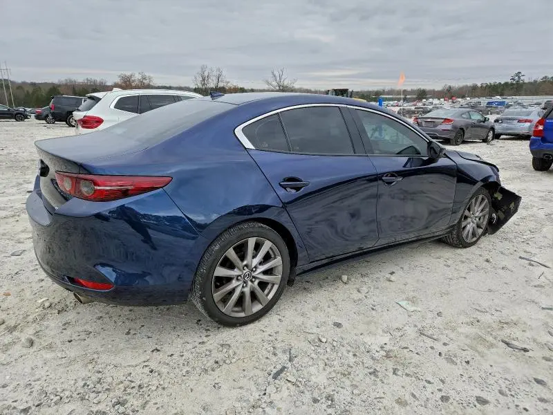 2019 MAZDA 3 PREMIUM  