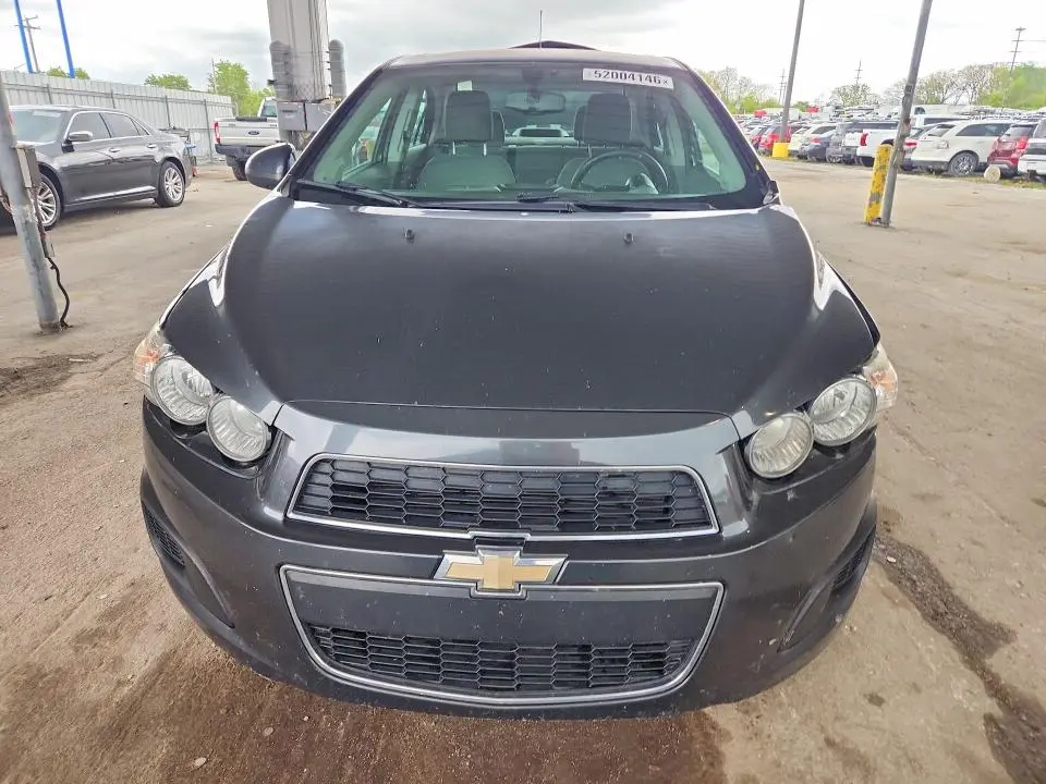2015 CHEVROLET SONIC LT  