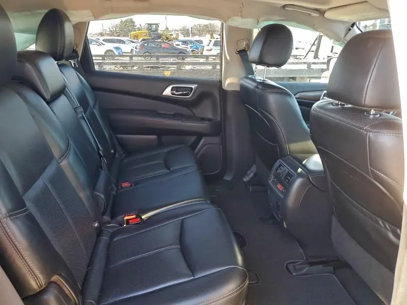 2017 NISSAN PATHFINDER S  