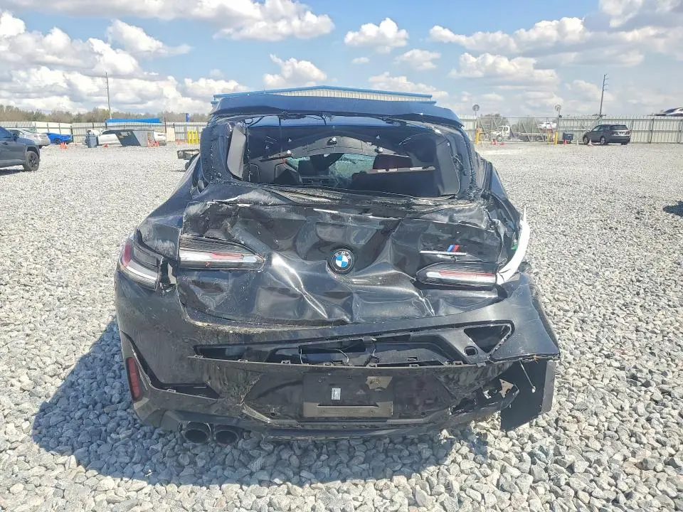 2023 BMW X4 M  