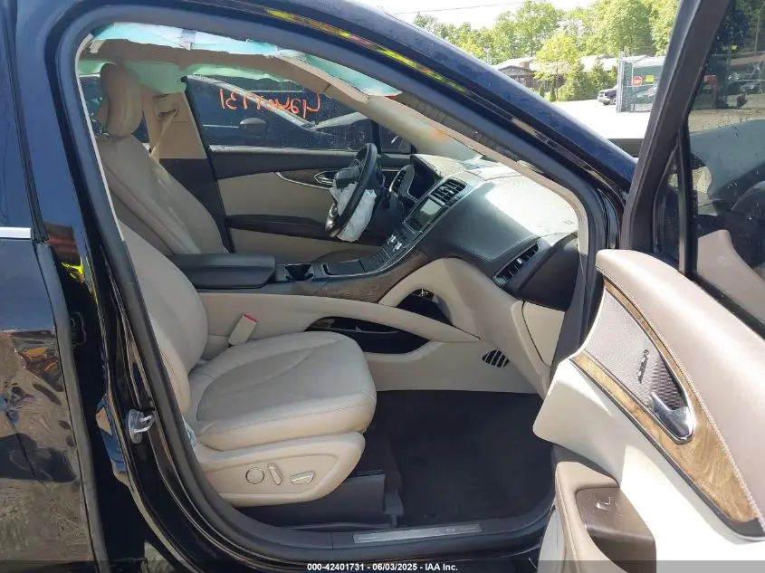 2019 LINCOLN NAUTILUS SELECT